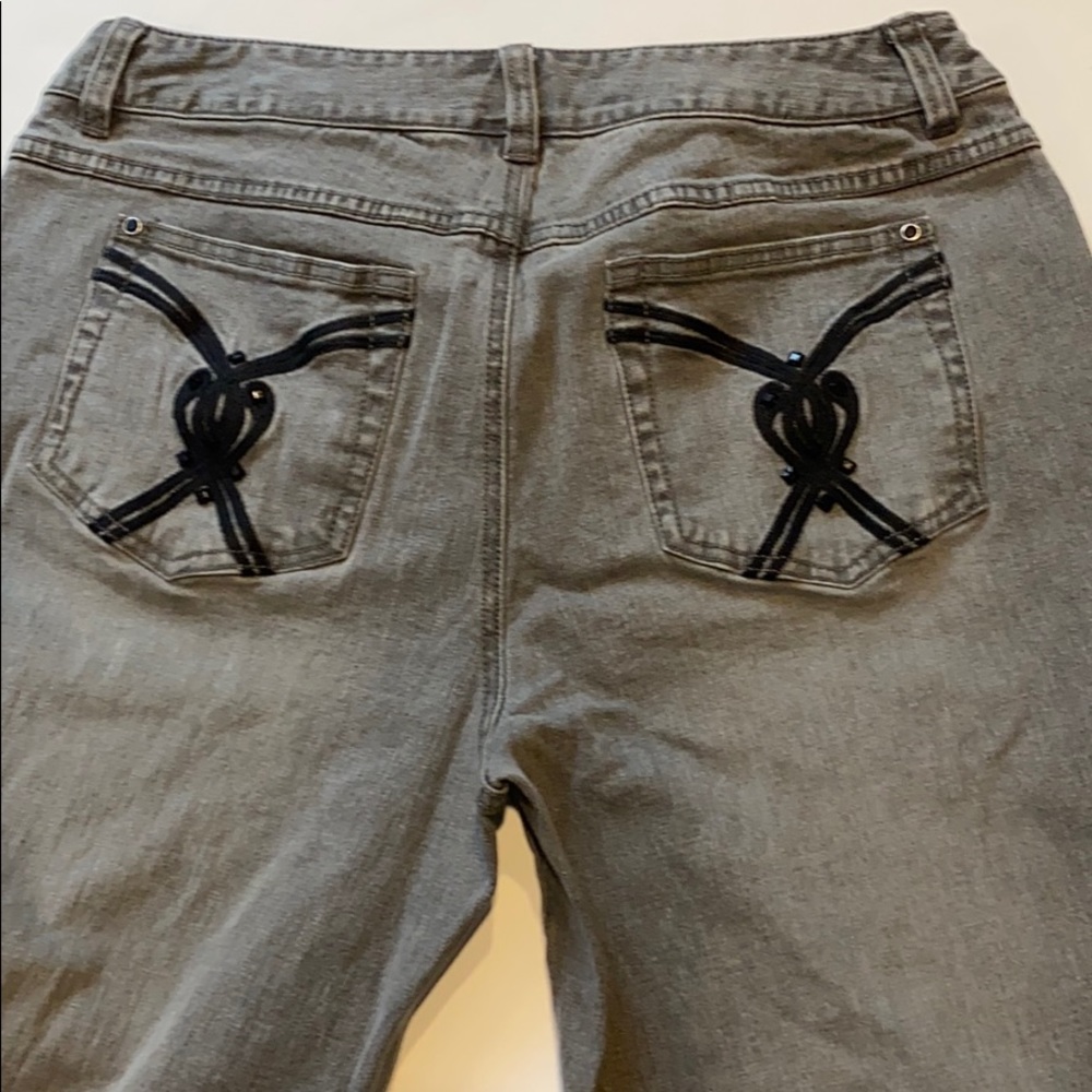 Style & Co SZ 10 Faded Black/Grey Denim Jeans D3 - Picture 5 of 14